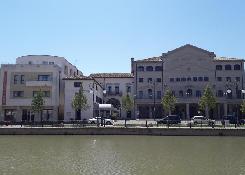 Veneto Adria exterior view