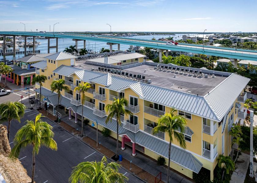 Florida Fort Myers exterior view