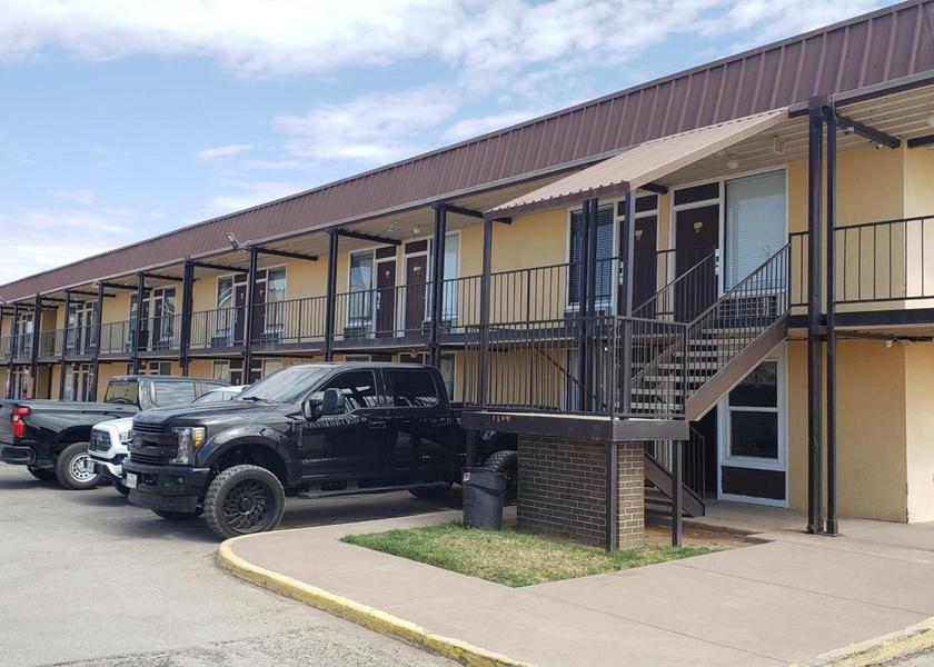 Texas Midland exterior view