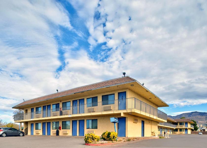 New Mexico Alamogordo exterior view