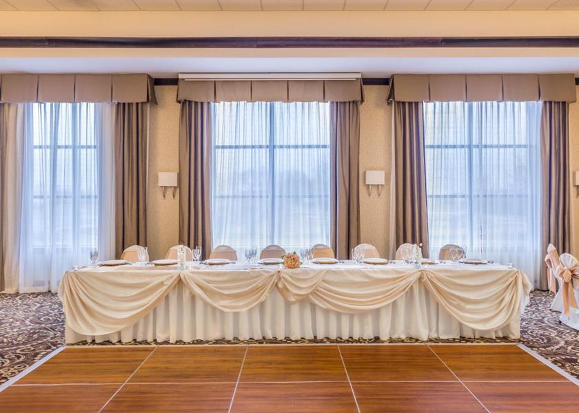 Illinois Gurnee meeting room / ballrooms