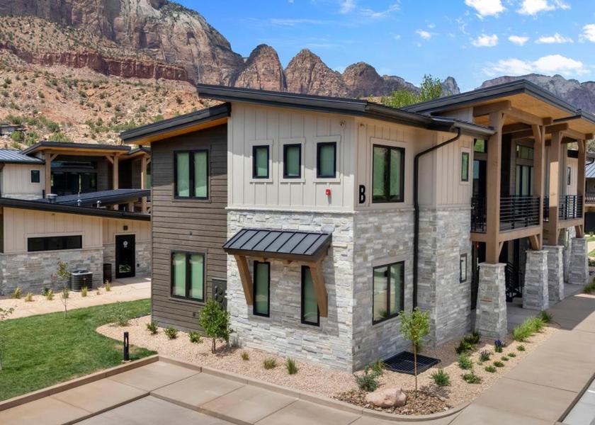 Utah Springdale exterior view