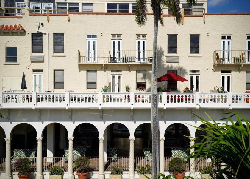 Florida Palm Beach exterior view