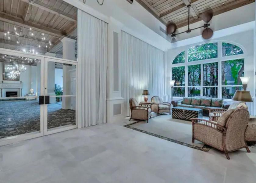 Florida Palm Beach lobby