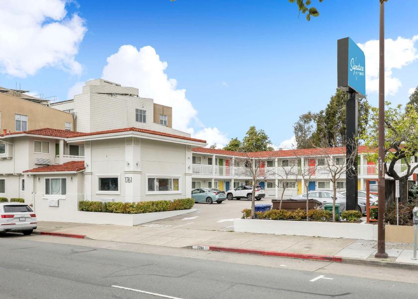 California Berkeley exterior view