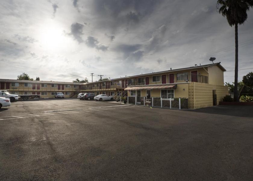 California Sacramento exterior view