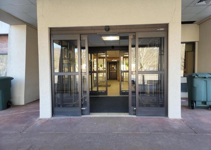 North Carolina Cherokee entrance