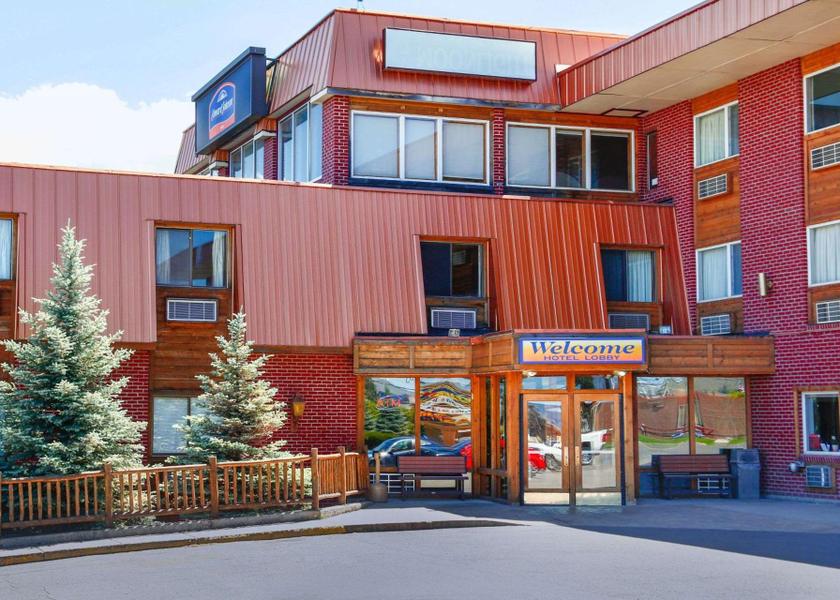 Montana Helena exterior view