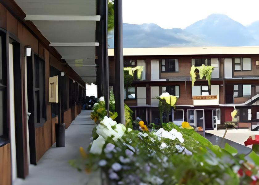 Alaska Juneau balcony/terrace