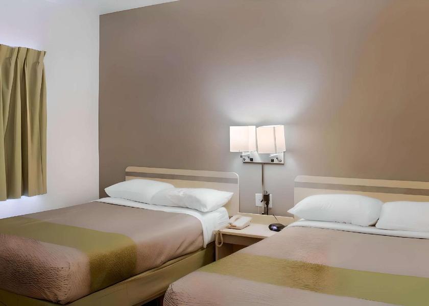 Indiana Fishers 2 Double Beds, Nonsmoking