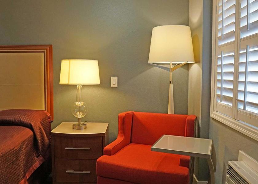 California Rosemead Standard Queen Room with Two Queen Beds