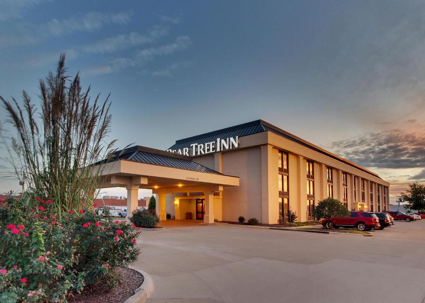 Missouri Cape Girardeau Hotel Exterior