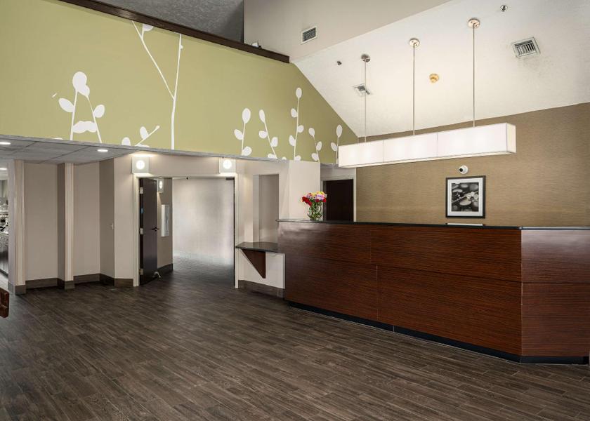 South Carolina Summerville lobby