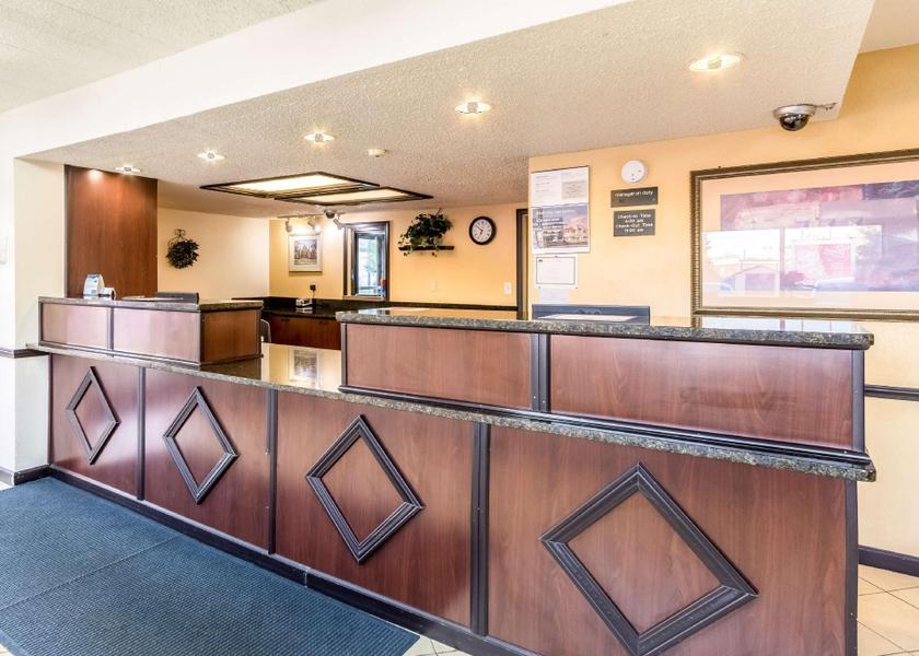 Ohio Grove City lobby