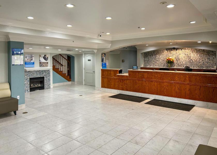 California Ontario lobby