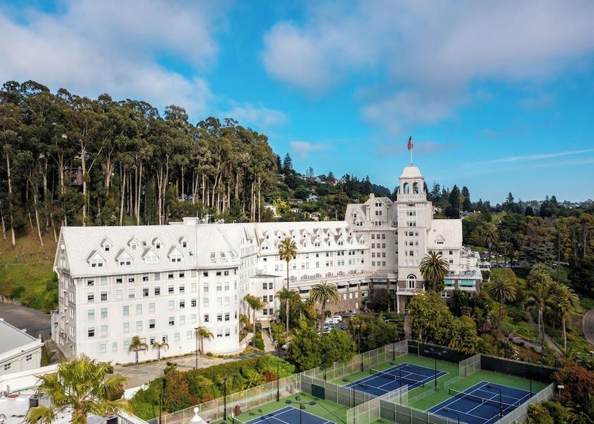 California Berkeley Exterior