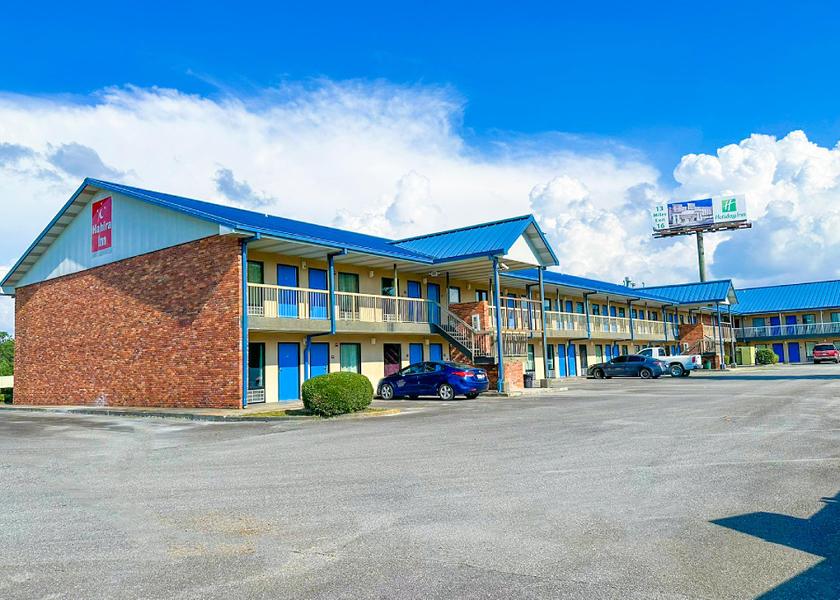 Georgia Valdosta exterior view