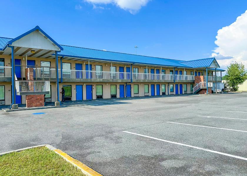 Georgia Valdosta exterior view