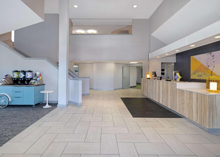 Arkansas Bentonville lobby