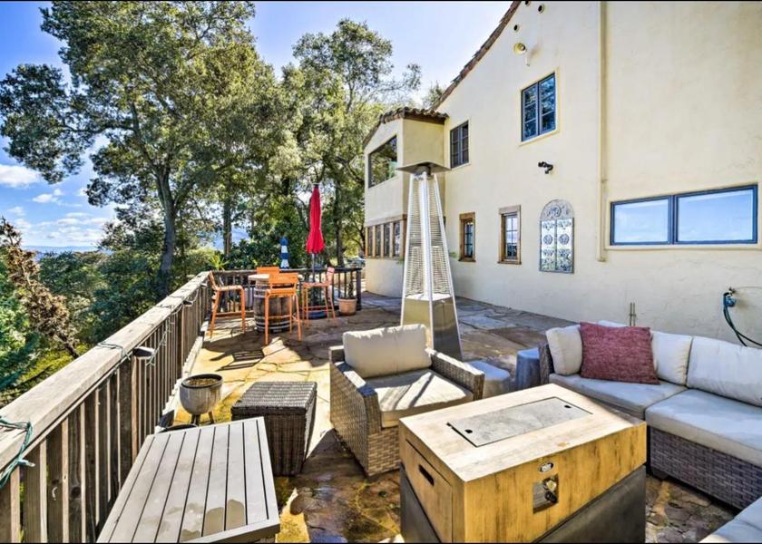 California Los Gatos balcony/terrace
