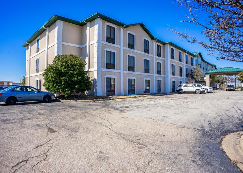 Arkansas Jonesboro parking lot