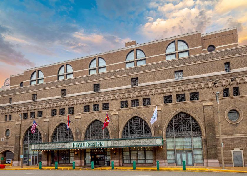 Missouri St. Louis Exterior view