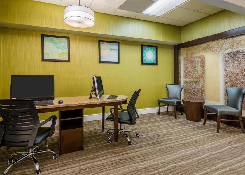 Missouri Maryland Heights business center