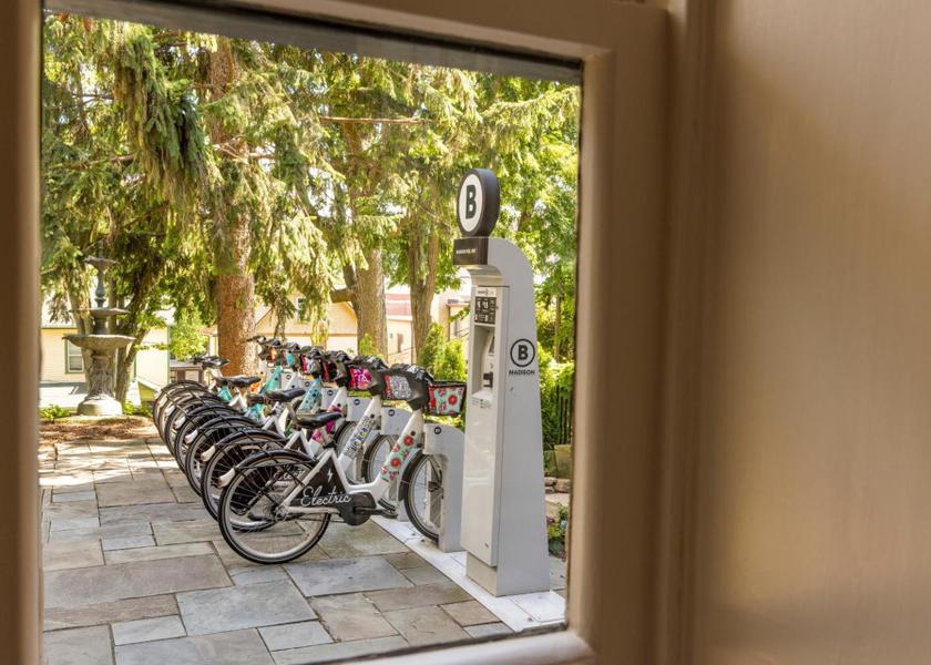 Wisconsin Madison sports and activities