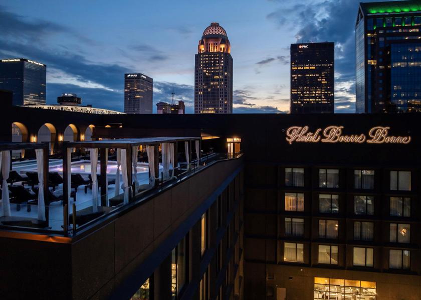 Kentucky Louisville exterior view