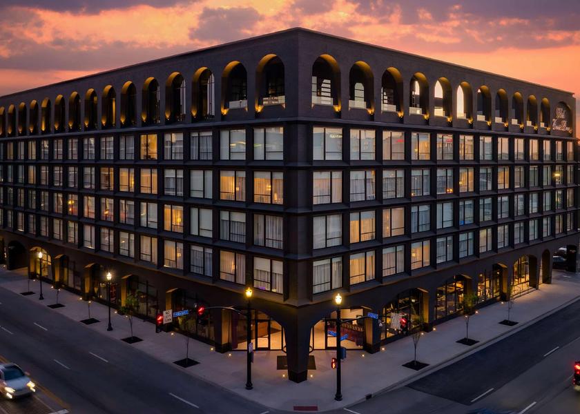 Kentucky Louisville exterior view