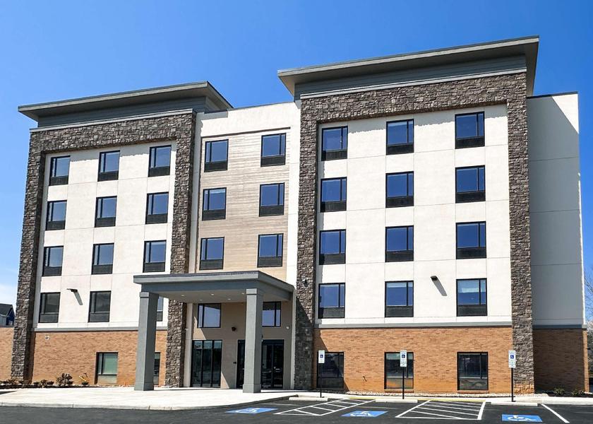 Virginia Sandston exterior view