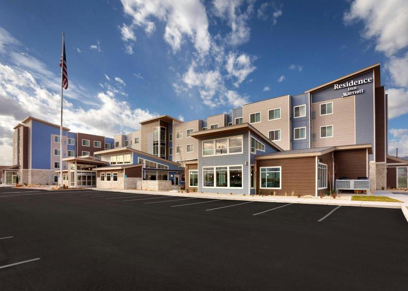Virginia Sandston exterior view