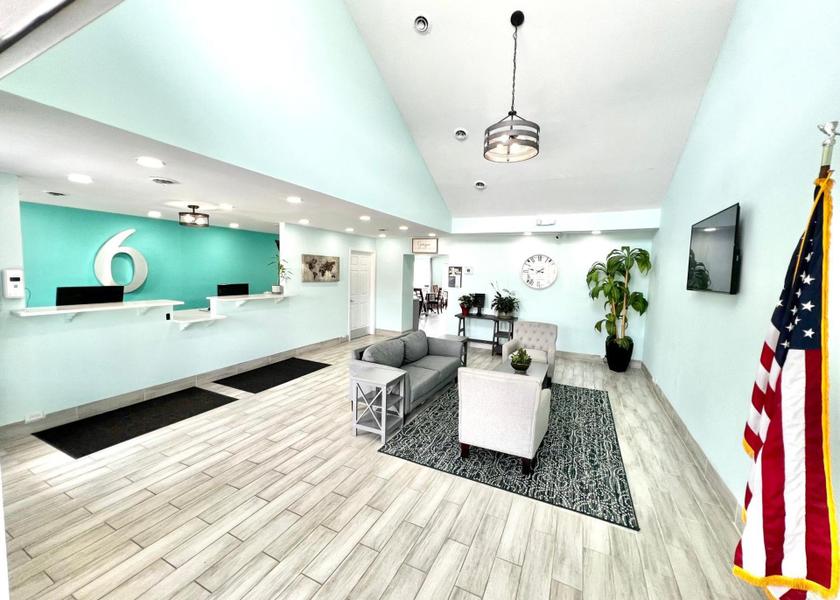 Georgia Macon lobby