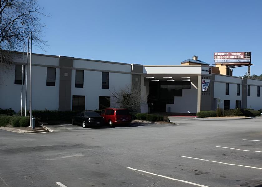 Georgia Macon Hotel Exterior