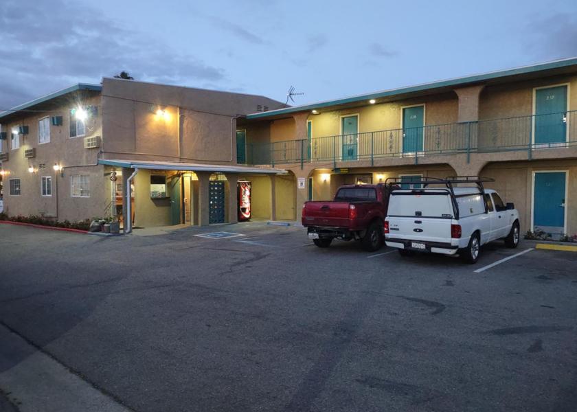 California Orange exterior view