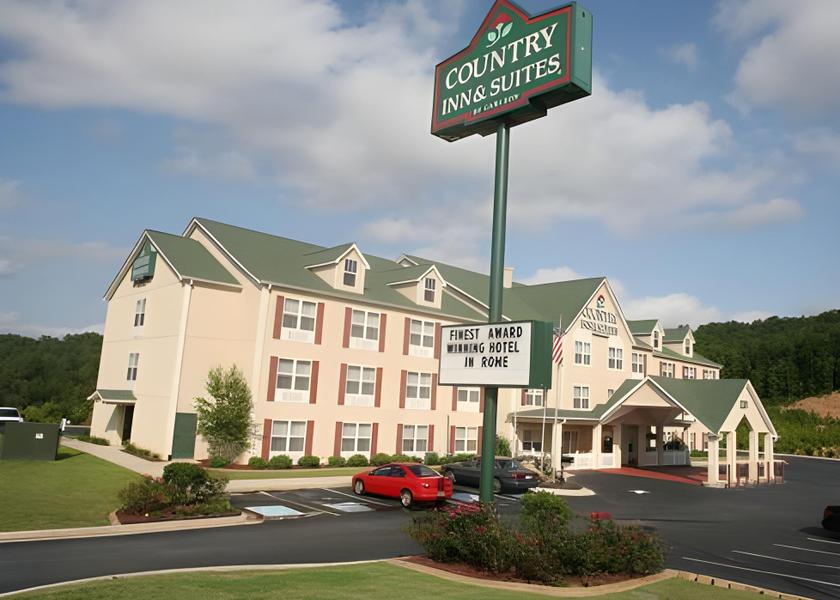 Georgia Rome exterior view