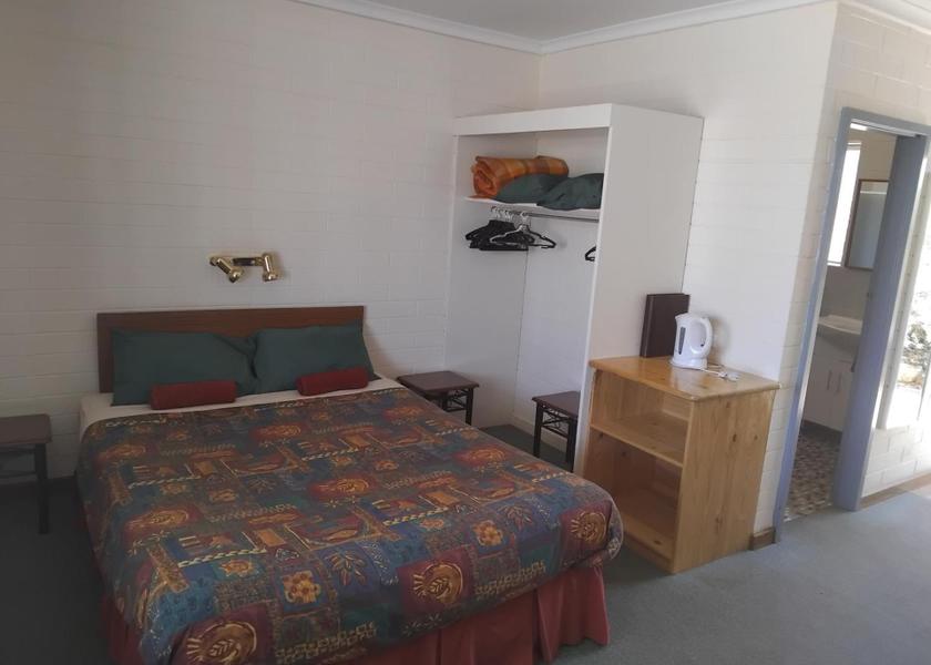 South Australia Hawker Double Room with Private Bathroom