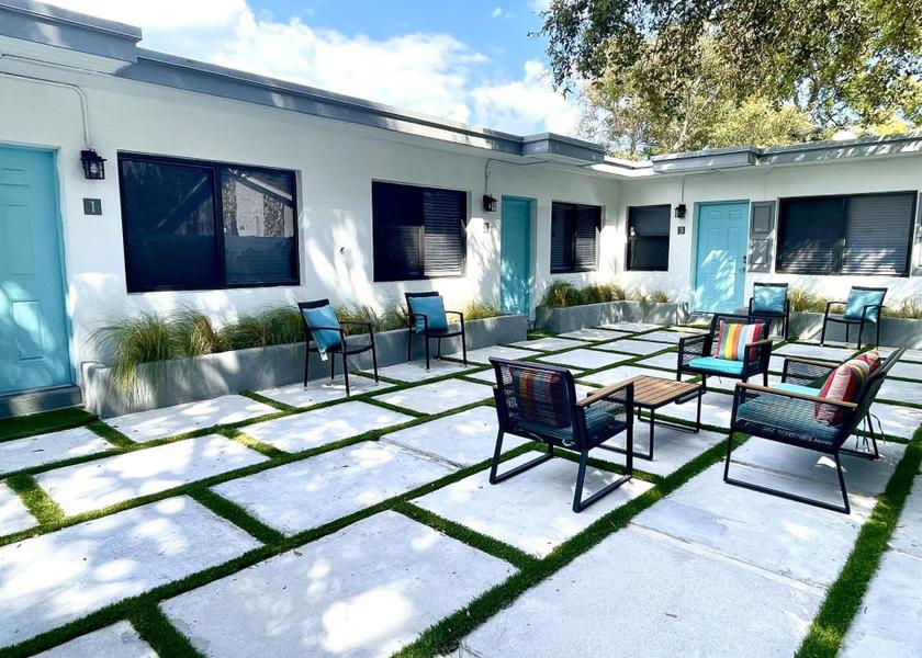 Florida Lake Worth exterior view