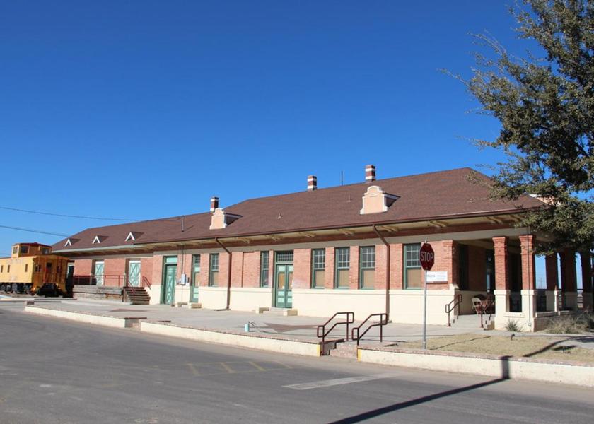 New Mexico Artesia nearby attraction