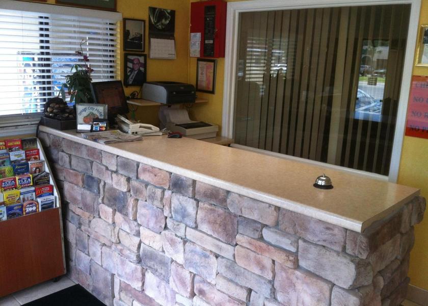 Florida Orange City Lobby