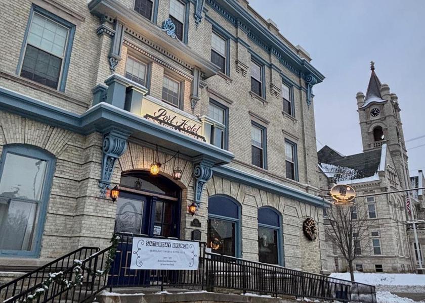 Wisconsin Port Washington exterior view