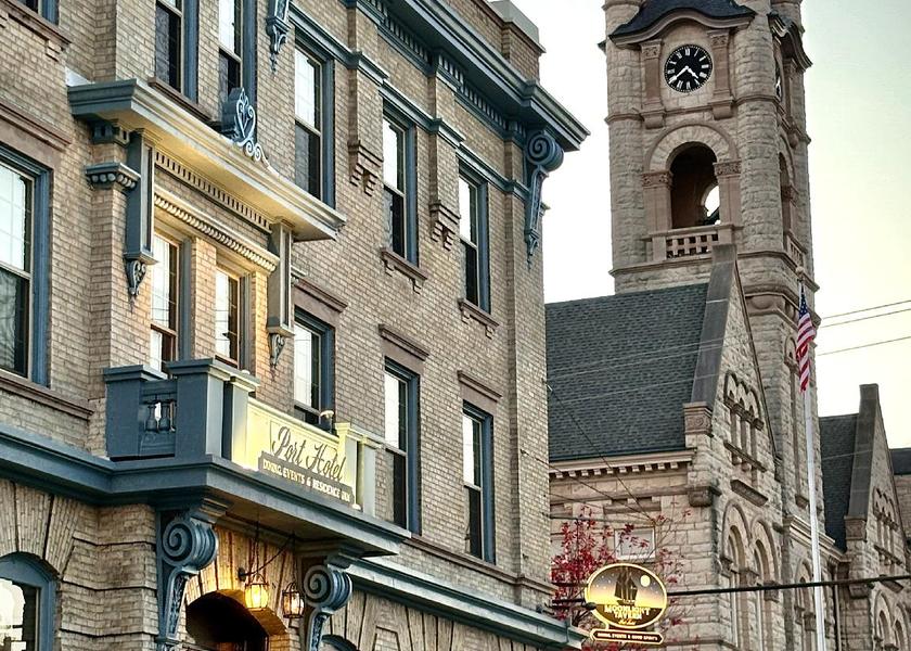 Wisconsin Port Washington entrance