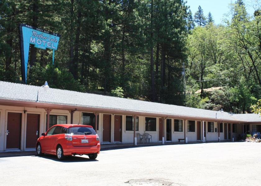 California Placerville Exterior view