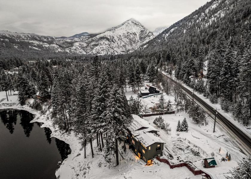 Washington Leavenworth exterior view