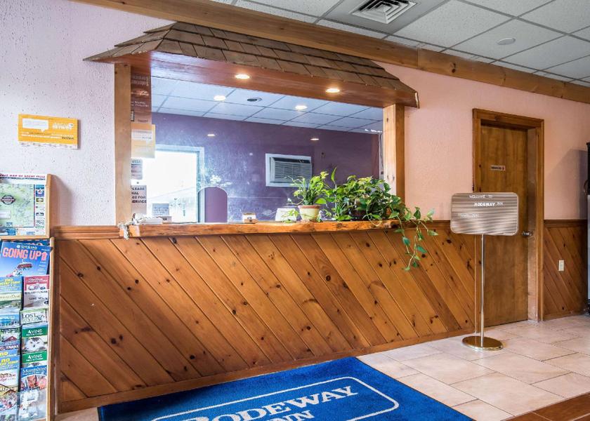 Vermont Rockingham lobby