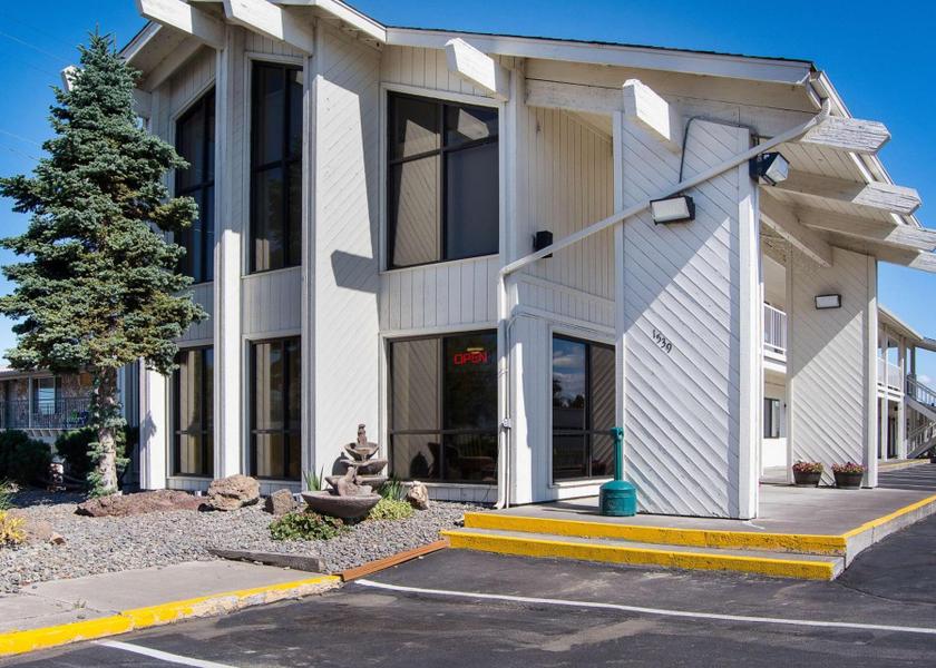 Oregon Madras exterior view