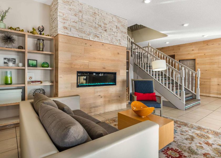 South Dakota Watertown lobby