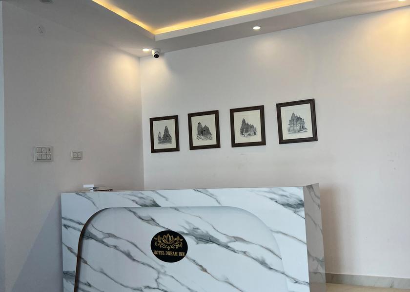 Madhya Pradesh Khajuraho Public Areas