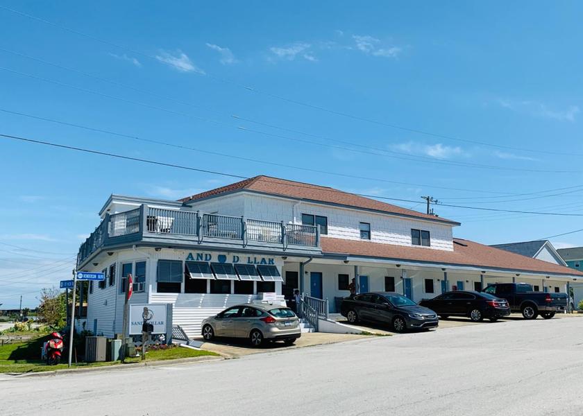 North Carolina Atlantic Beach Hotel Exterior