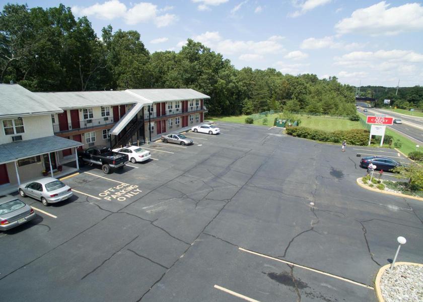 New Jersey Berlin exterior view